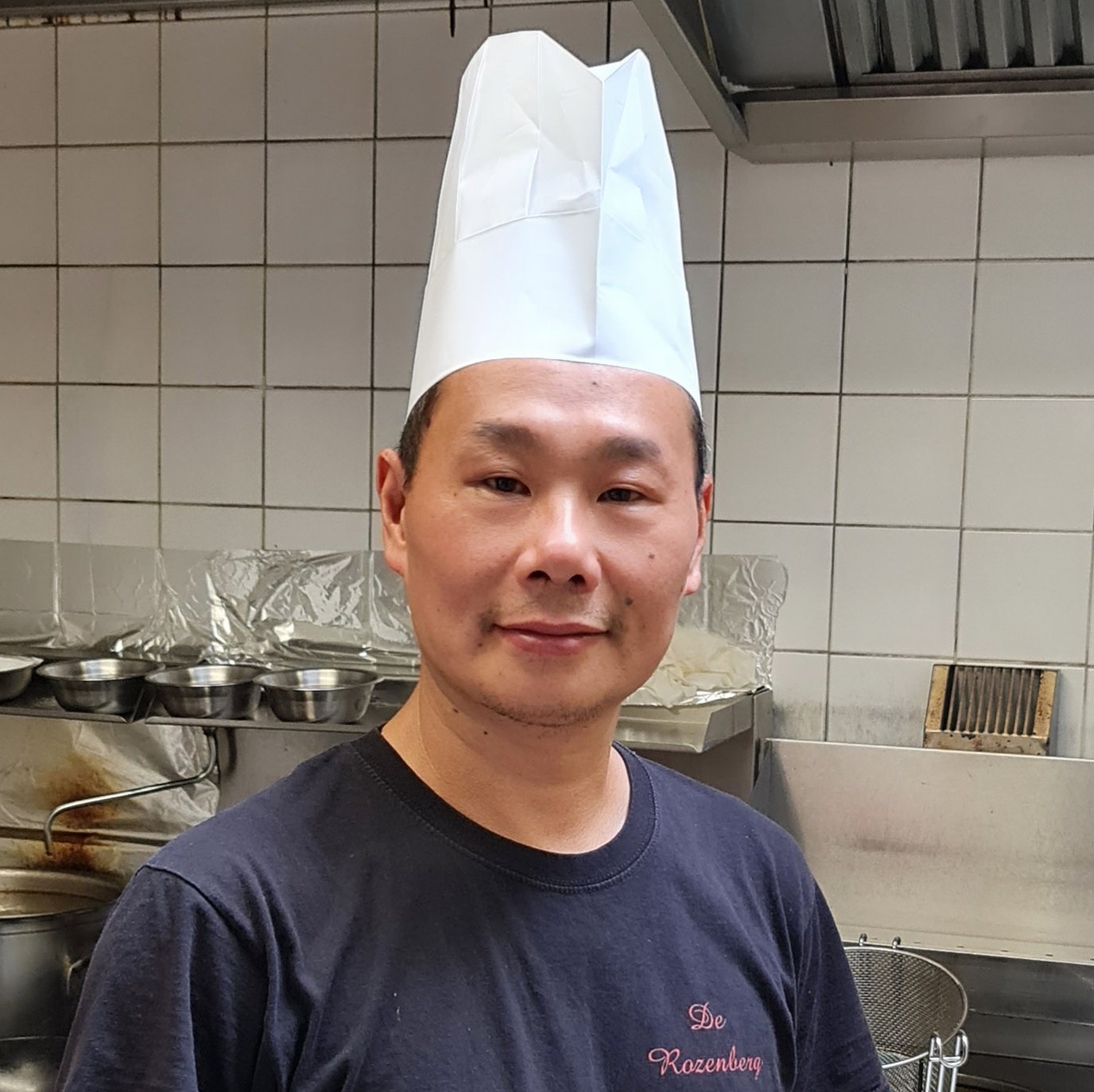 Ah Dong, restaurateur en chef